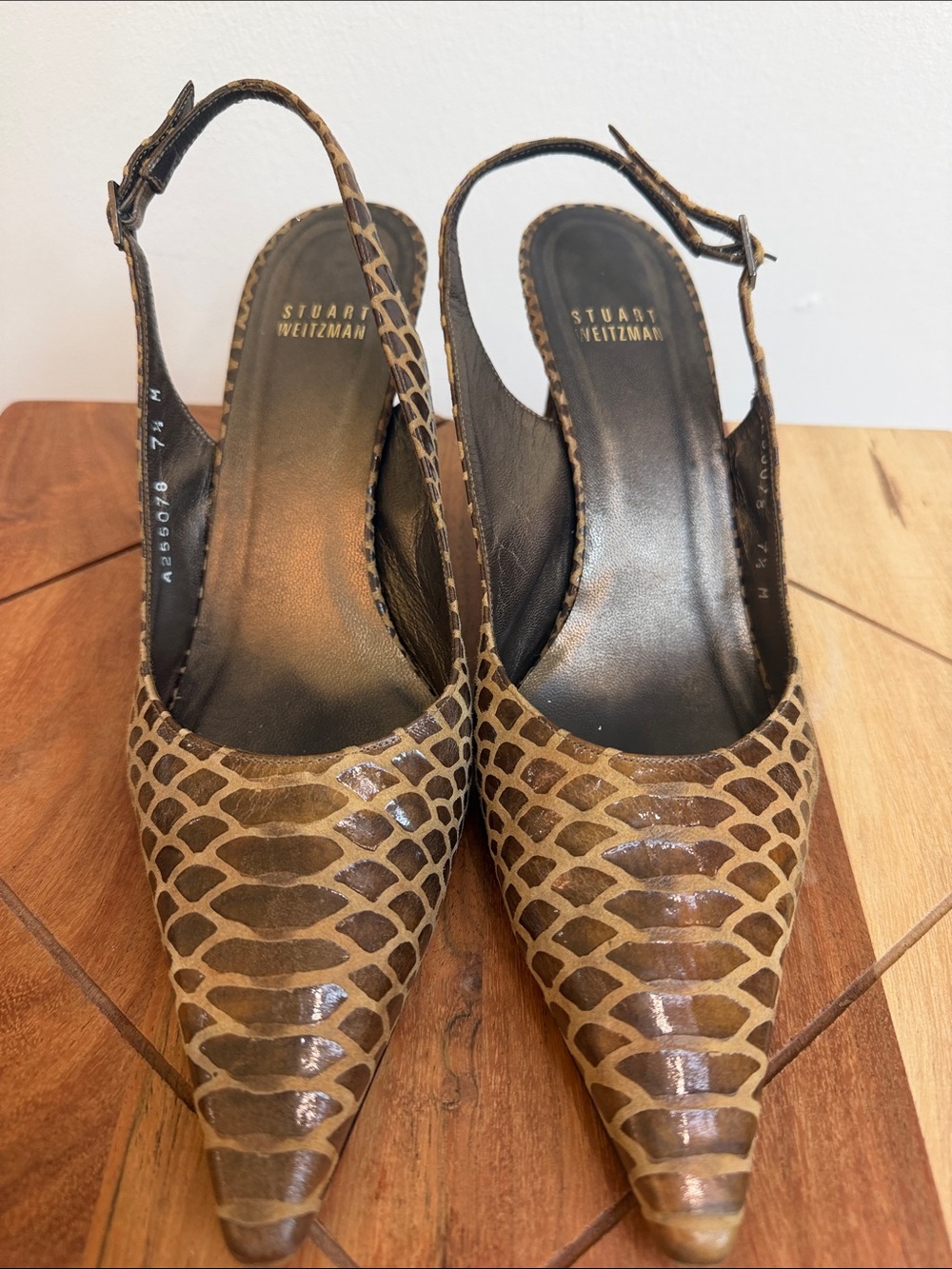 Stuart Weitzman Tan Brown Snake-Print Slingback Pumps, 7 1/2 M…….So Exquisite! - Picture 2 of 7